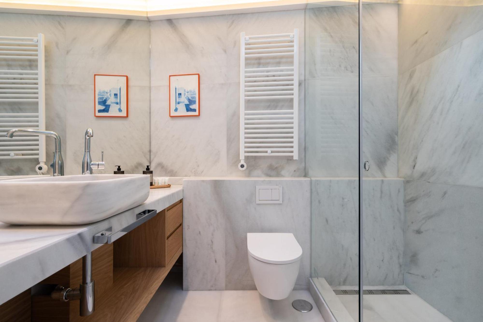 Apartamento Atico Con Terraza De Diseno En El Corazon De La Latina Alquiler Temporal