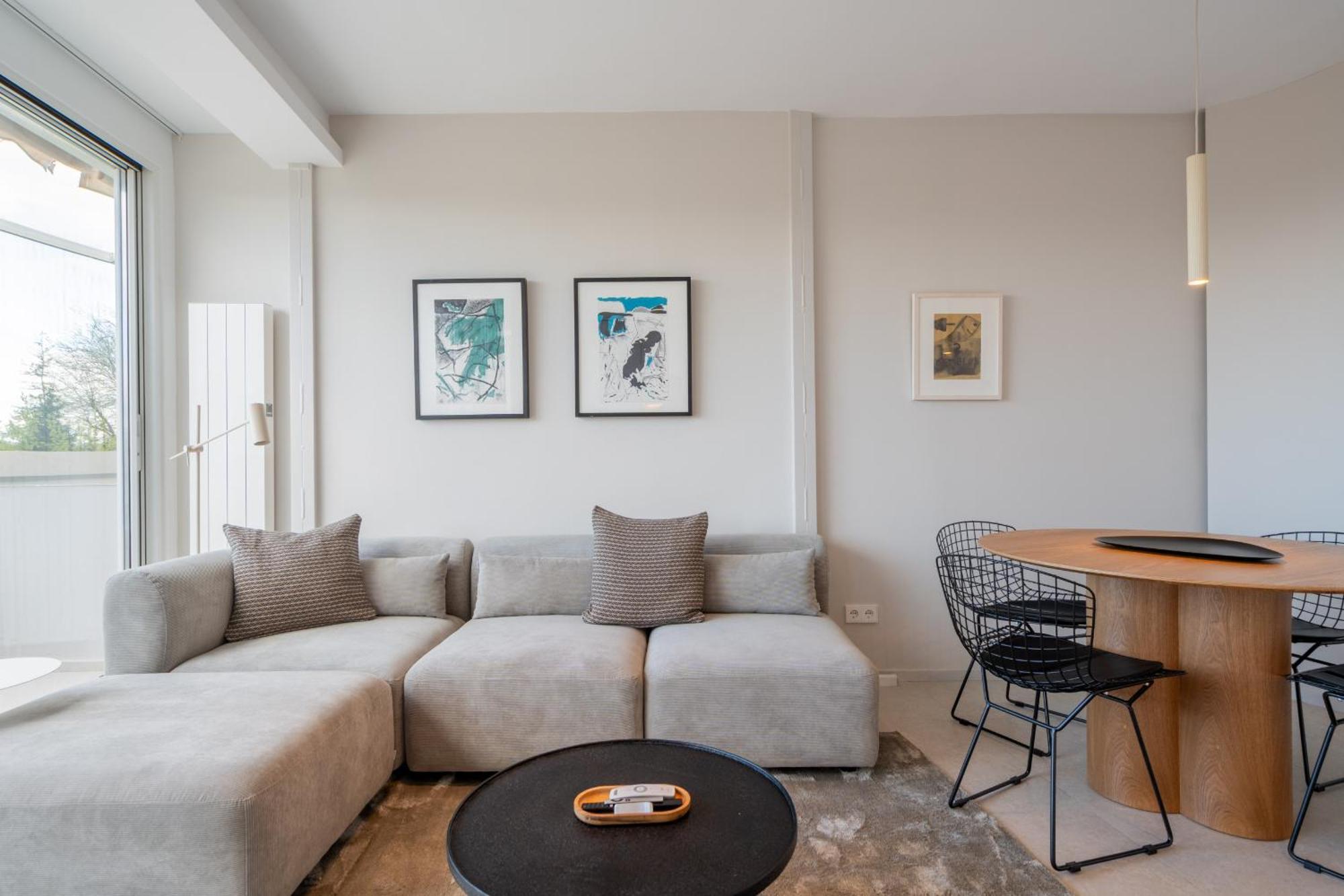 Atico Con Terraza De Diseno En El Corazon De La Latina Alquiler Temporal Apartamento